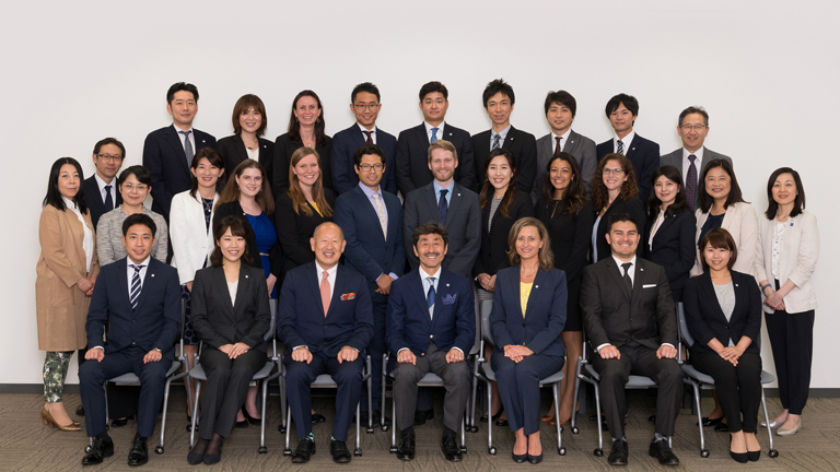 Exchange between Japan and the U.S. delegations of the 2018 TOMODACHI-Mitsui & Co. Leadership Program [Photography by Kerry Raftis - Keyshots.com K.K]